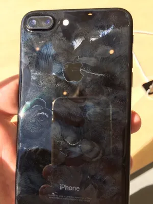 How it's made: black iPhone 7