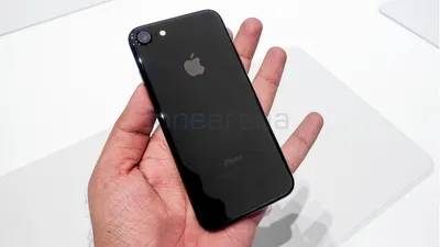 Here's how the jet black iPhone 7 finish holds up without a case [Updated]  - 9to5Mac