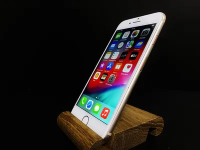 Купить Мобильный телефон Apple iPhone 8 (64 ГБ, Золотистый) Б/У за 0 руб. —  состояние 9/10