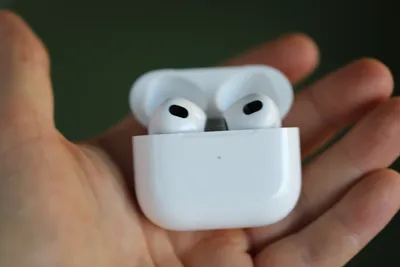 Apple AirPods 3 Review: Great earbuds get even better | Popular Science