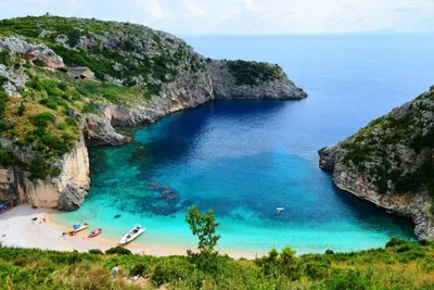 Лучшие курорты Албании: ТОП-6 мест для отдыха на море