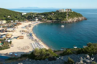 Красивый Пляж Для Отдыха В Албании Ионическое Море — стоковые фотографии и  другие картинки Албания - iStock