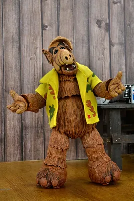 Alf' reboot: Ryan Reynolds revives character with sponsored content