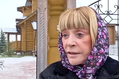 72-летняя Пугачева показала лицо без макияжа и вредное блюдо, которое ест  раз в год