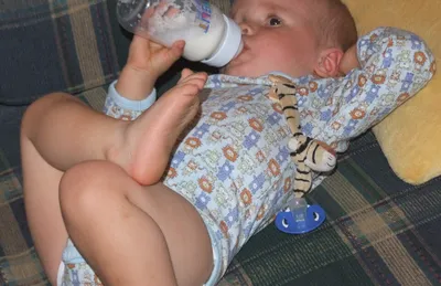 Аллергия на материнское молоко: когда молоко повышает чувствительность  ребенка | ДЕТИ | Дзен