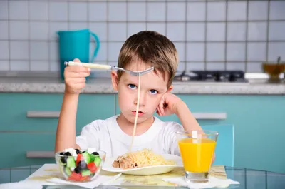 Пищевая аллергия у ребенка: как проявляется, причины, рекомендации по  лечению и профилактике