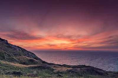 Алый Закат Степи Фиолетовыми Облаками стоковое фото ©photos_adil 316527410
