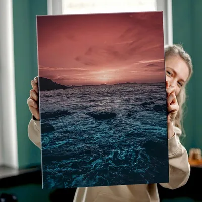 Алый закат на морском причале Stock Photo | Adobe Stock