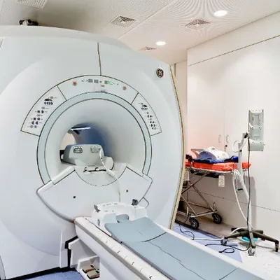 Комплексное МРТ головы от 6900 р акция, прием невролога бесплатно