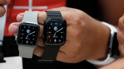 Купить Часы Apple Watch Series 9, 45mm S/M серебристый от официального  представителя — The iStore