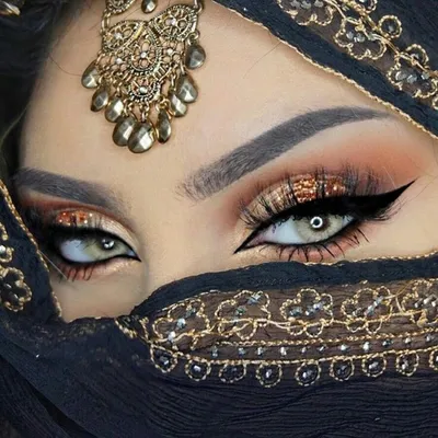 Арабский Глаза — стоковые фотографии и другие картинки Иран - Иран,  Женщины, Иранского происхождения - iStock