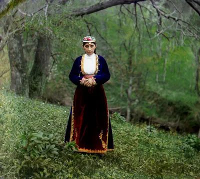 Аренда армянских национальных костюмов - ХАТУТИК
