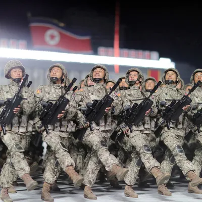Почти миллион жителей КНДР за сутки записались в армию для борьбы с США