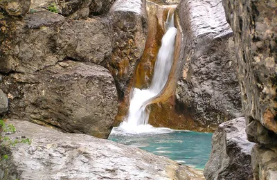 Экскурсия на Арпатские водопады • Экскурсии по Крыму на комфортабельном  автобусе
