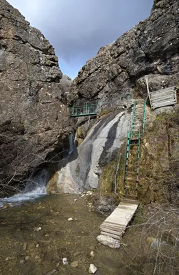 Мир через объектив: Крымские моменты: Арпатские водопады и карьерное озеро