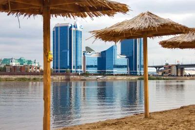 В Астрахани купаться разрешено лишь в одном месте, но пляжи везде | Газета  ВОЛГА