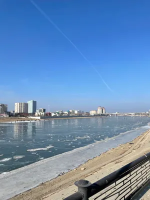 Каспийское море обмелело почти на 1,5 метра