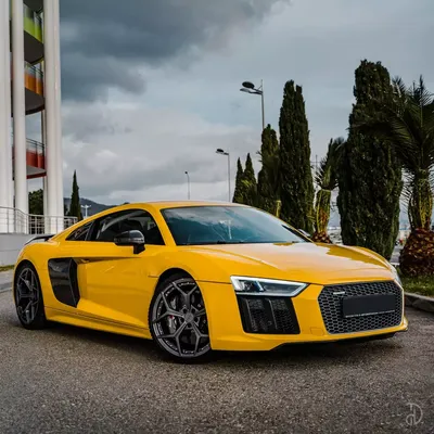 Audi R8 V10 US-spec spyder с детальным интерьером 2022 3D model - Скачать  Автомобили на 3DModels.org