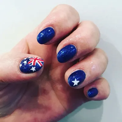 Australia Day Nails – Scratch