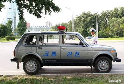 На каких машинах ездят в Северной Корее? | Ready Steady Go | Дзен