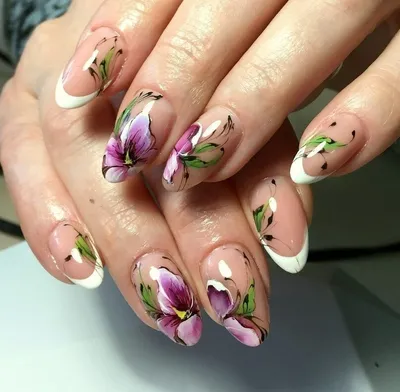 Стильный авторский маникюр от #Milky♡Nails #valeria_nail_stylist | Ногти,  Современные ногти, Красивые ногти