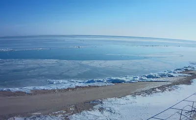 Замёрзло Азовское Море! Прекрасные пейзажи пляжа зимой. #AzovSeaFrozen