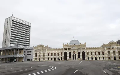 Первая фотография Баку называлась «Бакинский образ жизни»: галерея самых  старых снимков города, сделанных лейтенантом Ульским | Визит в Азербайджан ( Баку) | Дзен