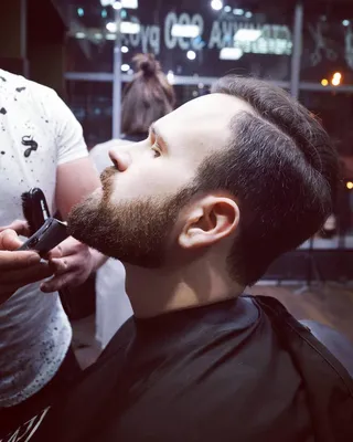 Усы в барбершопе в Минске | Цена стрижки бороды и усов в ZLOY Barbershop