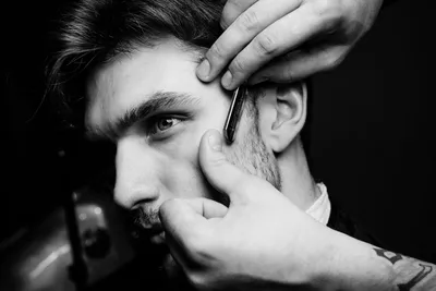 Barbershop KOZIR - - Быстрая и простая в уходе короткая стрижка. - Четкая  геометрия в оформлении бороды. - Качественный плавный переход. Аккуратный и  эстетически красивый образ. #барбершоп #барберинг #краматорск #славянск  #мужскиестрижки #борода #