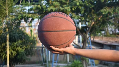 Артём плюс баскетбол равно любовь…» — создано в Шедевруме