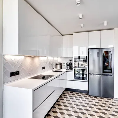 Белая глянцевая кухня в современном стиле | Современные белые кухни, Кухня  в белых тонах, Белые деревянные кухни