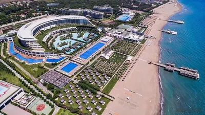 Пляж и бассейны | Gloria Serenity Resort Белек, Анталия, Турция