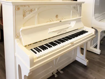 Белое пианино (фортепиано) купить в Доме композиторов | Москва, Россия