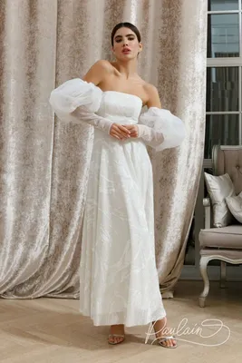 Белое платье с мягким лифом и расширенной юбкой плюс съемные пышные рукава  в Хабаровске