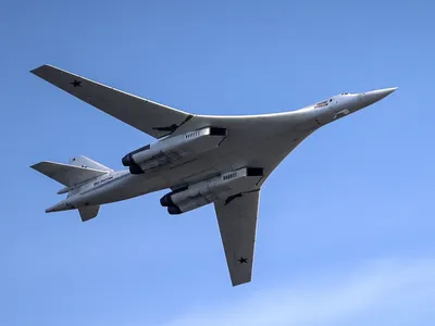 Zvezda 7002 Ту-160 \"Белый лебедь\" / Самолет Туполев тип 160 /бомбардировщик  - ракетоносец/ 1/144