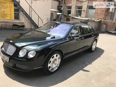 Bentley построила шестиместный лимузин — Новости