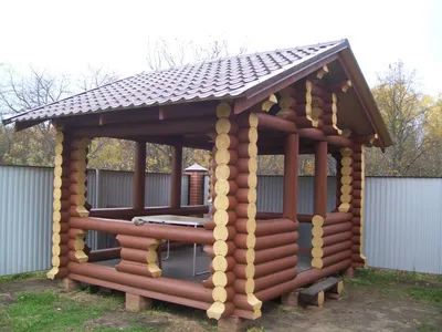 Купить беседку из бревна с мангалом под ключ цена в Екатеринбурге |  Строительство деревянных беседок - СК Русский дом