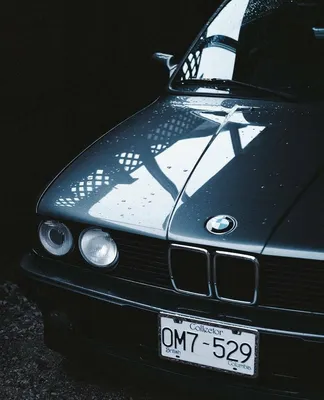 BMW E30 M3 1980s super saloon in Dolphin Grey Stock Photo - Alamy