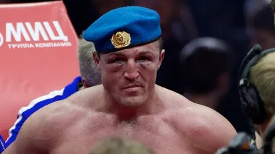 Российский боксер Денис Лебедев был госпитализирован после боя с Юри  Каленга – Коммерсантъ
