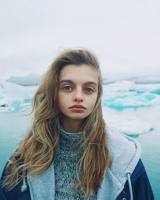 Девушка, которую в Instagram считают обладательницей самых больших глаз в  мире — Гродненский штрудель