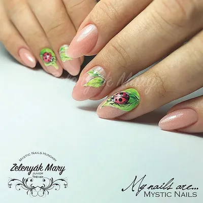 Божья коровка на ногтях Роспись гель лаками Katicás köröm Gél lakk festés  Gel polish painting #nail #nails #nails💅🏼 #nailar… | Дизайнерские ногти,  Нейл-арт, Ногти