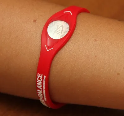 Силиконовый браслет Power Balance разноцветный с белыми буквами