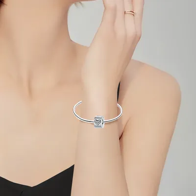 Браслет Pandora Бэнгл - «☆ Жесткий браслет PANDORA BANGLE ... это  невероятно красивый и просто волшебный браслет ... С чем лучше носить? ...  Варианты сборки браслета ... Как определить копию и оригинал ...