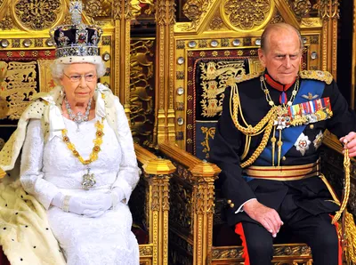 Принц Гарри раскрыл, как к нему относится британская королевская семья |  Ямал-Медиа