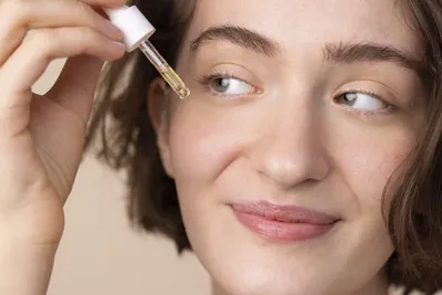 Перманентный макияж бровей в технике «пудровое напыление» сразу после  процедуры! ▫Период заживления 4-6 дней (цвет светлеет на… | Instagram
