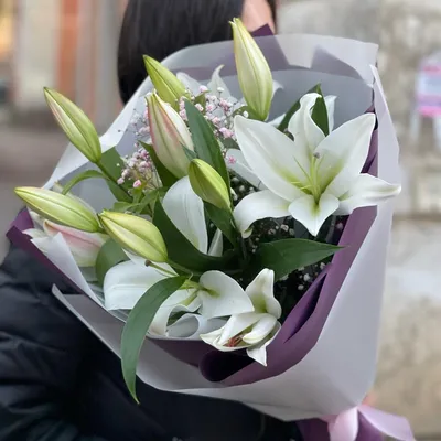 Букет из 7 белых лилий купить в Минске - LIONflowers