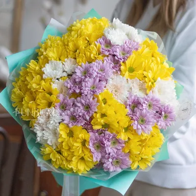 Сборный букет из лилий и хризантем. Доставка по г. Челябинск