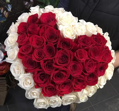 Сердце из красных роз купить в Краснодаре с доставкой | Лаборатория  Праздника \"Holiday\"