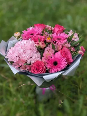 Букеты на выпускной в Рязани, последний звонок, доставка цветов в Рязани,  от 1500 руб