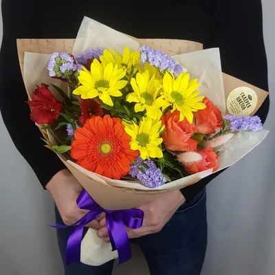 Цветы на выпускной - купить букет с доставкой по Москве и области от  интернет-магазина flavoshop.com